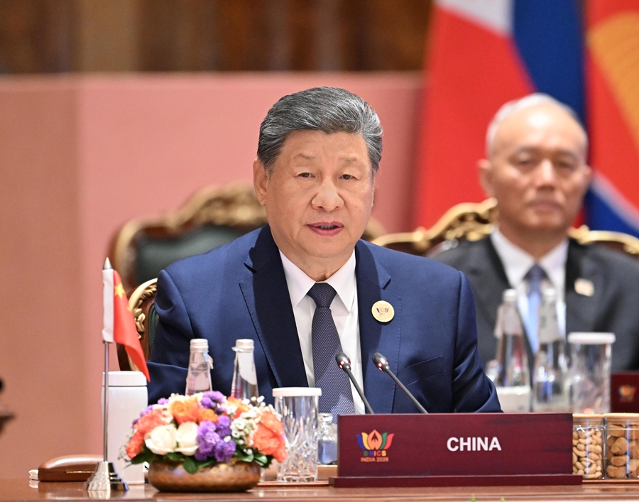 深度解析：足球聯賽戰術剖析 - 米兰体育下载